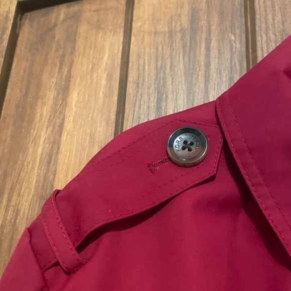 Michael Kors Red belted trench coat- XL - Picture 6 of 6